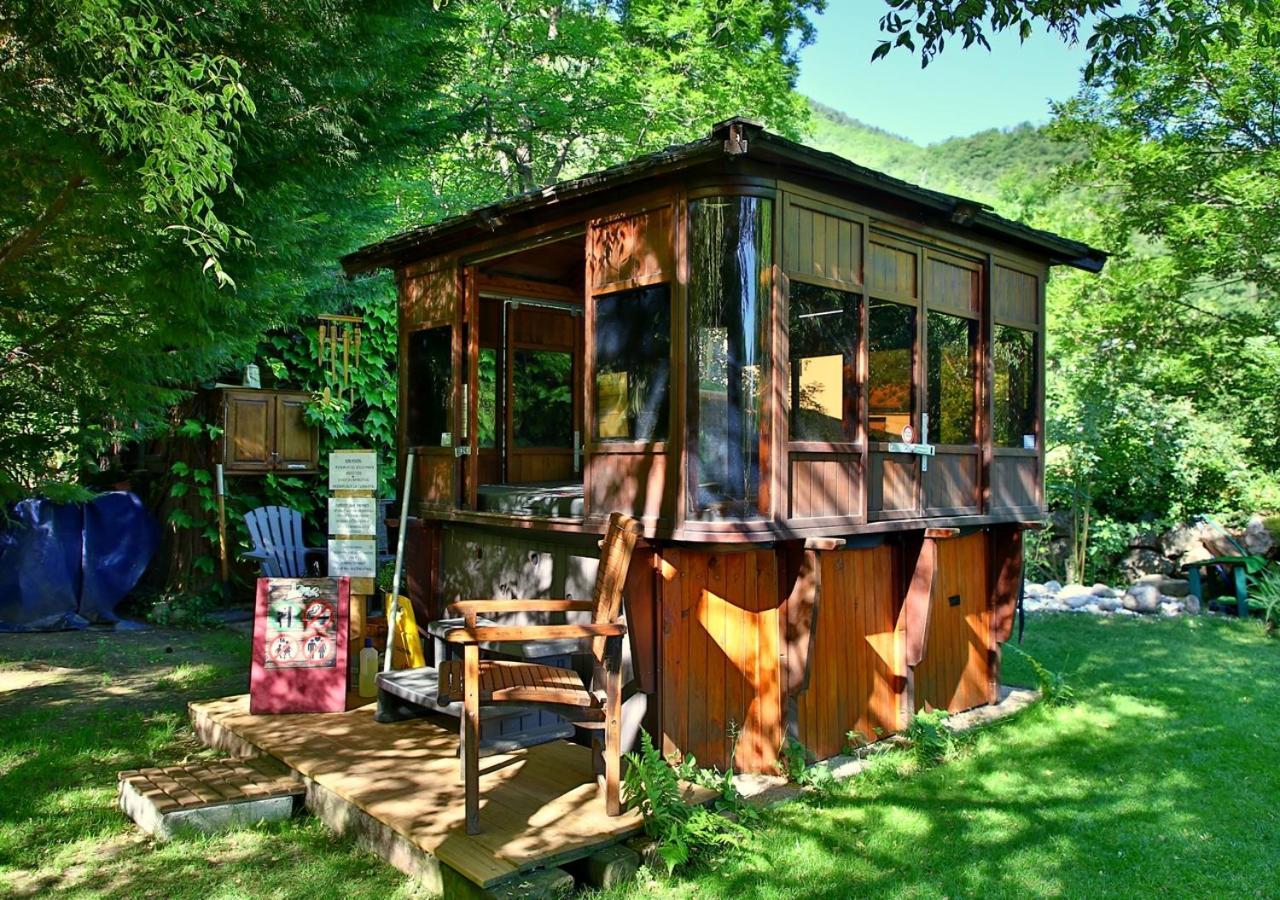 Beau Vallon - Gite Et Chambres D'Hotes Pyrenees-Mediterranee - Pays Catalan Sahorre エクステリア 写真