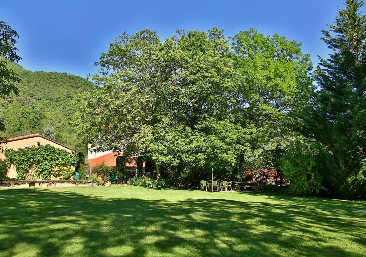 Beau Vallon - Gite Et Chambres D'Hotes Pyrenees-Mediterranee - Pays Catalan Sahorre エクステリア 写真